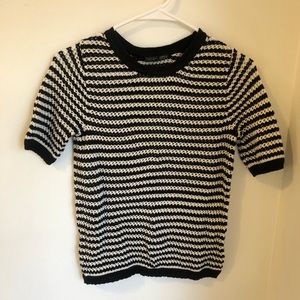 Short sleeve sweater knit tee